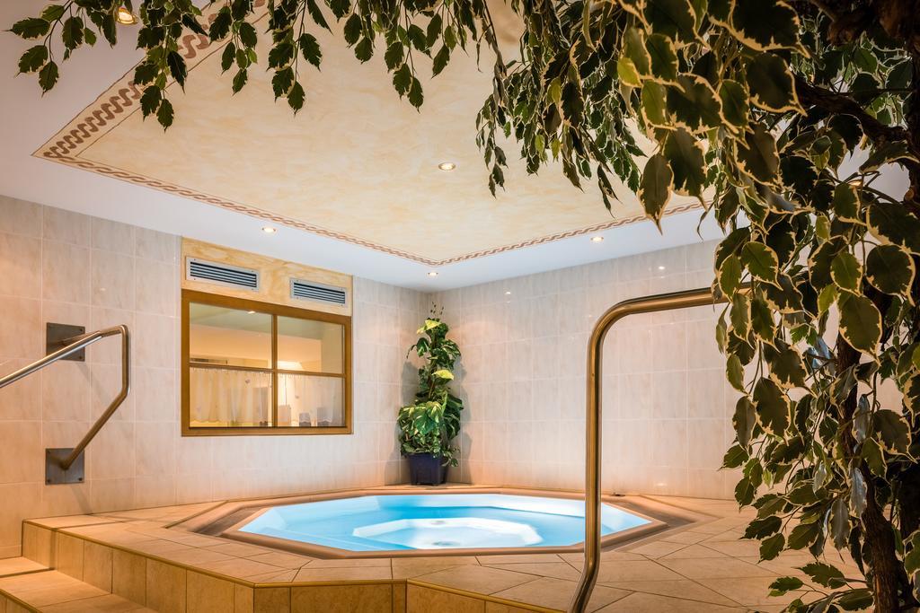 Hotel Forer 라디스 외부 사진
